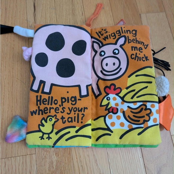 Jellycat Orange Farm Animal Book-Cat tail missing - Picture 4 of 7